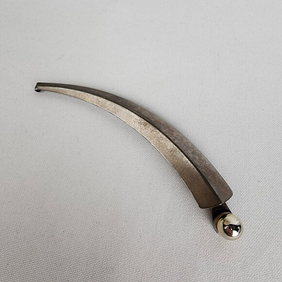 Vintage Martha Sturdy Silver Curved Ball Detail Brooch - Picture 2 of 8